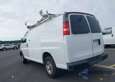 2014 Chevrolet Express 2500 Work Van из США, поврежденный, VIN 1GCWGFCA7E1198171